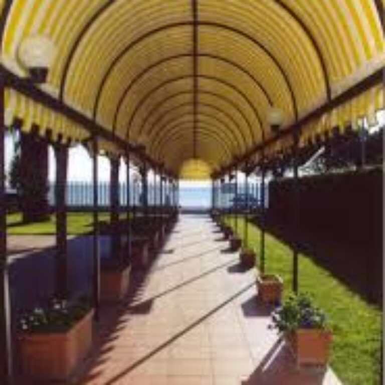 Tunnel