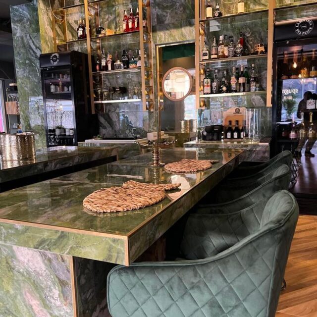 ae004349-64e5-4146-843a-557e3027208c