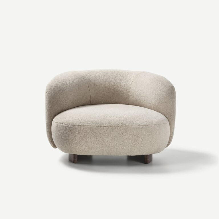 Pebble lounge